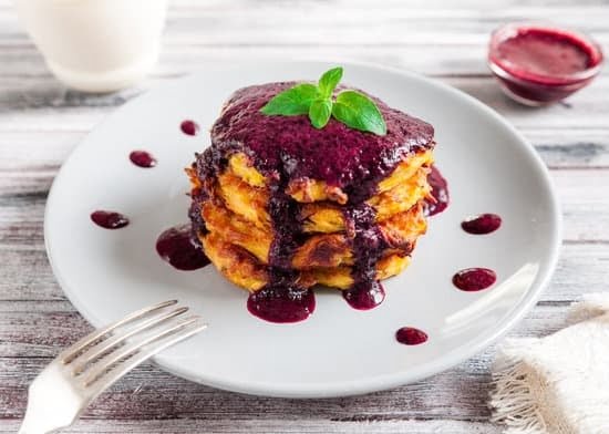 Decorating Ideas For Red Velvet Cake