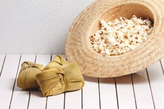 Practice Frosting for Cake Decorating 1 Step-by-step guide to practice frosting techniques for cake decorating!