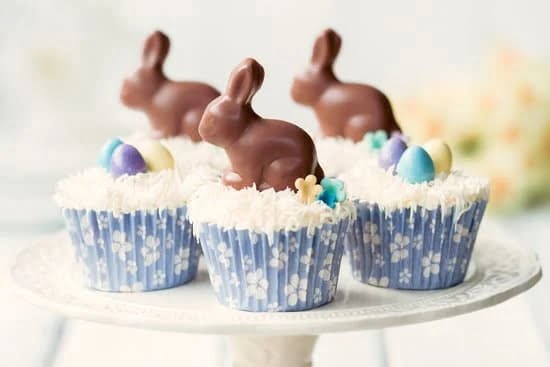 Cake Decorating Piping Patterns Youtube 1 Learn stunning cake decorating piping patterns on YouTube for flawless cake decorations