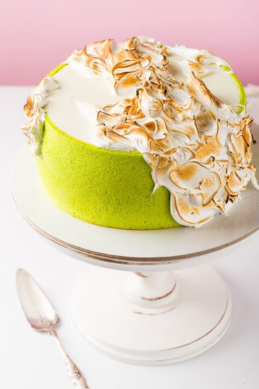 Emerald Cake Decorations 1 Luscious emerald cake decorations that add a touch of elegance and beauty to any dessert