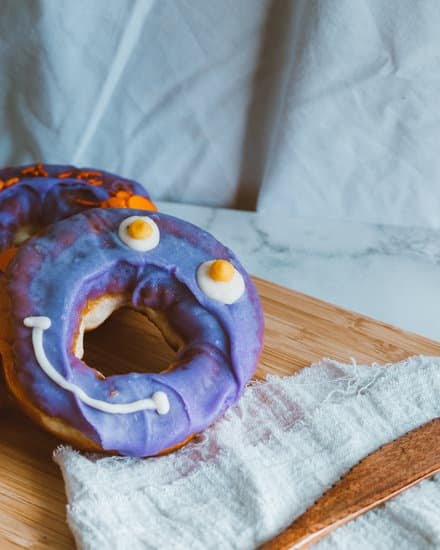 Gelatin for Cake Decorating 9 Gelatin for cake decorating - vibrant and versatile ingredient to create stunning edible designs