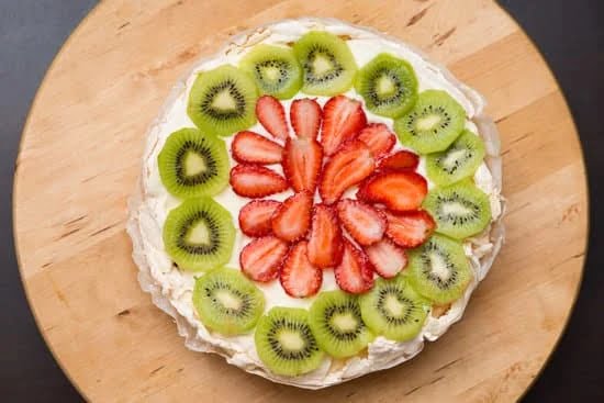 Delicious edible green cake decorations perfect for adding color and flair