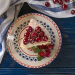 How to Decorate a Birch Tree Cake Using Buttercream Frosting Birch tree cake decorated with buttercream frosting, featuring step-by-step instructions for a stunning design