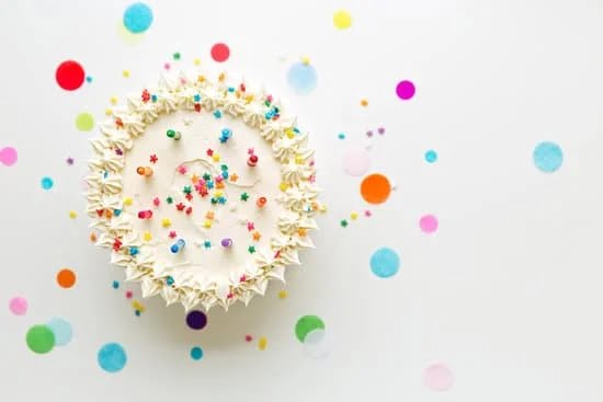 When to Put Fondant Decorations on Cake 5 When to Add Fondant Decorations on a Cake: A Step-by-Step Guide