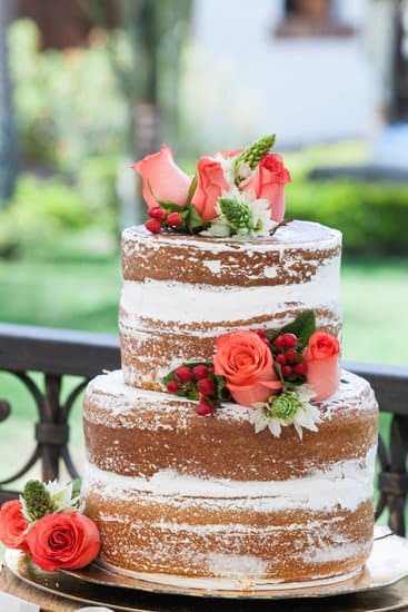 Various cake decorating supplies including icing, fondant, and decorating tools available at Darra