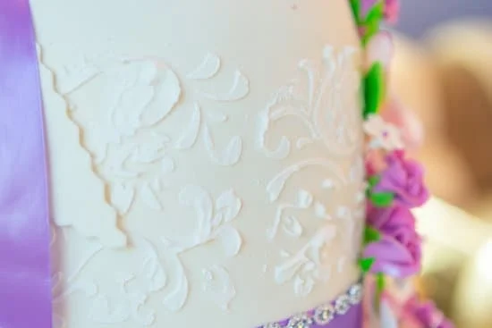 Cake decorating supplies Lichfield: Icing, fondant, sprinkles, and tools for creating beautiful cakes