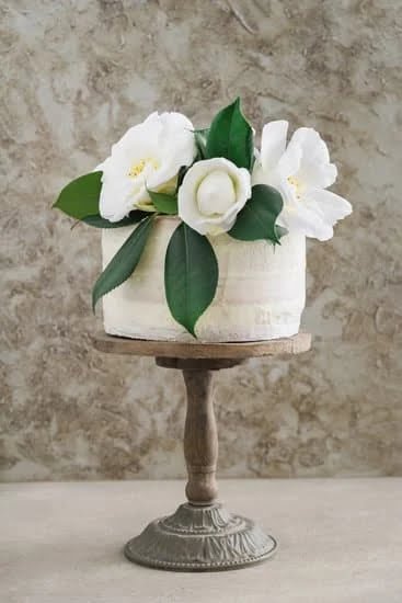 Amazing Incredibles cake decorations, perfect for themed birthdays and parties