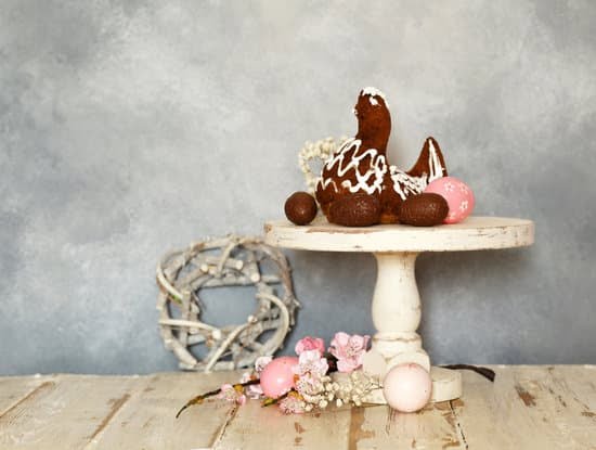 Snow white themed birthday cake decorations - perfect for adding a touch of magic!