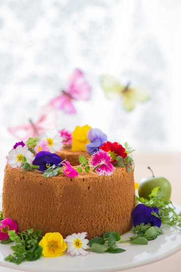 Cool Ways to Decorate a Chocolate Cake 5 Deliciously adorned chocolate cake showcasing creative and cool decoration ideas for your next baking adventure