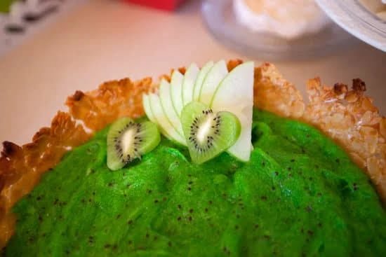 Vibrant and customizable Kroger bakery cake decorations to add a finishing touch