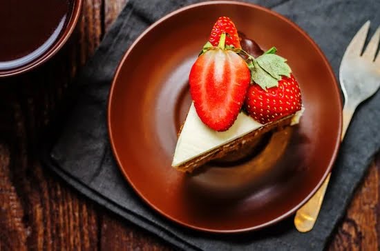 Gold Letters for Cake Decorating 1 Golden alphabet cake decorations, perfect for adding elegance and glamour to your cakes