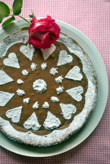 Colorful and festive hot cakes decorados para cumpleaños perfect for celebrating special occasions