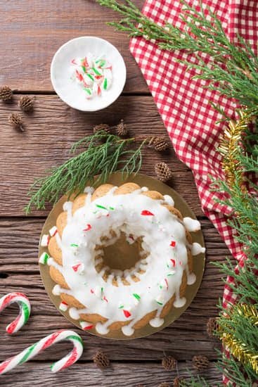 2d Cake Decorating Tip 1 2D cake decorating tip: A versatile tool for creating intricate designs on cakes