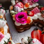 Amazing Cake Decorating the Icing Artist Exquisite cake decorations by The Icing Artist, showcasing amazing cake decorating techniques