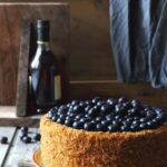 Black and White Cake Decorating Ideas Exquisite inspiration for stunning black and white cake decorating ideas