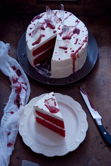 Colorful ANPANMAN cake decoration with edible figures and vibrant icing