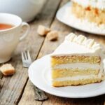 Best Icing Recipe to Decorate Cakes With Discover the ultimate icing recipe to beautifully decorate cakes: the BEST icing recipe!