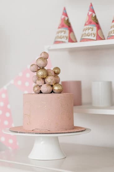 Cake Decorating Shop Brisbane CBD 3 Vibrant and creative cake decorations available at our Brisbane CBD cake decorating shop