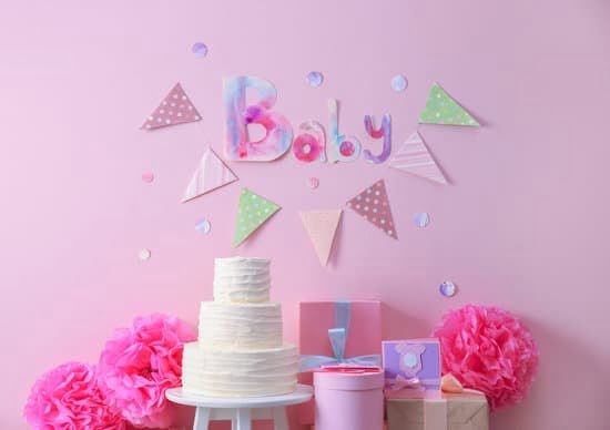 Aldi Cake Decorating 1 Delicious ALDI Cake Decorating: Expertly crafted treats adorned with beautiful icing designs for any occasion