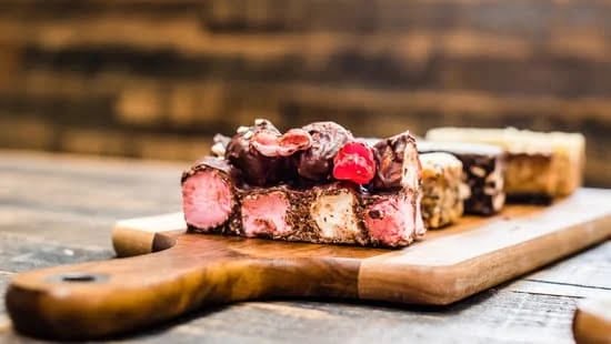 Accessories for Cake Decorating 5 Assorted cake decorating accessories including icing tips, edible pearls, and cake spatulas