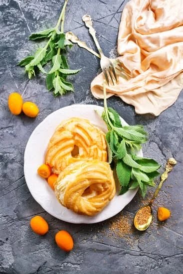 Awesome Chocolate Cake Decorating 5 Deliciously decorated chocolate cake that will amaze both your eyes and taste buds!