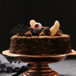 Cake Decorating Tips That Make Flowers A variety of cake decorating tips that create beautiful and intricate flower designs