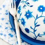 Cake Candy Travel Decoration Colorful Cake and Candy Decorations for Vibrant Travel-Themed Party Decor