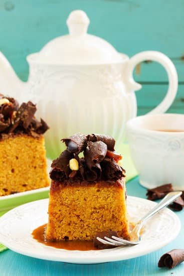 Button Molds for Cake Decorating 1 High-quality button molds for cake decorating, perfect for adding unique designs to your confections!