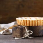 Cake Decorating Bible The ultimate guide to cake decorating techniques and designs - the Cake Decorating Bible