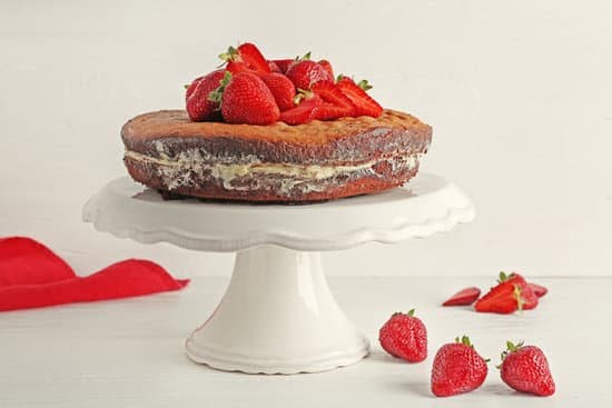 Creative cookie cake decorating inspirations to elevate your baking game - COOKIE CAKE DECORATING IDEAS