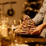 How to Decorate a Cake Stand How to Decorate a Cake Stand: Step-by-step guide for elegant cake presentation