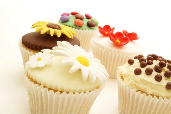 Decorate Easter cakes with colorful eggs, bunnies, and spring flowers for a festive treat