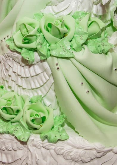 Icing Recipe for Cake Decorating 1 Icing recipe for cake decorating - a step-by-step guide to creating the perfect frosting