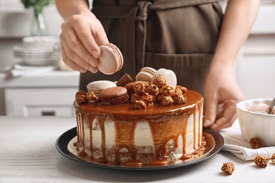 How to Assemble Wilton Cake Decorating Bag 3 How to assemble Wilton cake decorating bag: step-by-step guide with images and tips