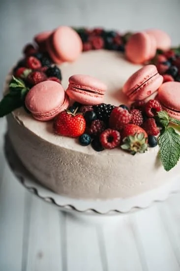 Colorful and Creative Birthday Cake Decorating Ideas - perfect for any celebration