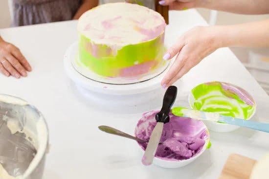 Easy Birthday Cake Decorations 9 Simple and Fun DIY EASY BIRTHDAY CAKE DECORATIONS