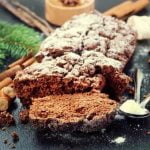 How to Decorate a Cupcake Cake Step-by-step guide on how to decorate a cupcake cake for a stunning display