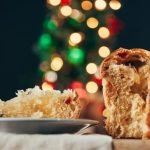 How to Decorate a Chocolate Fudge Cake Step-by-Step Guide for Perfect Presentation