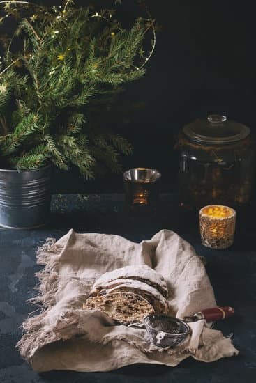 Step-by-step guide on how to decorate a princess cake fit for royalty