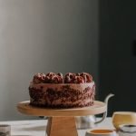 How to Decorate a Wedding Cake With Flowers A Step-by-Step Guide