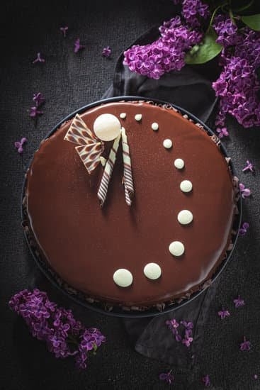 How to Decorate Anniversary Cake 1 Step-by-Step Guide for Beautiful Cake Designs