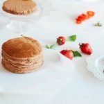 How to Decorate Cake With Fresh Strawberries Decorate cake with fresh strawberries for a colorful and delicious finishing touch