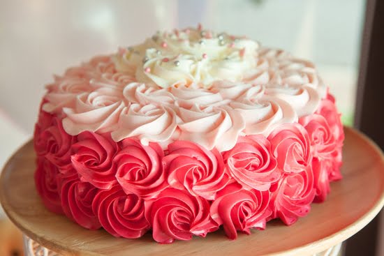 How to Decorate Cake With Chocolate Ganache 1 Step-by-step guide on how to decorate cake with luscious chocolate ganache for a stunning finish