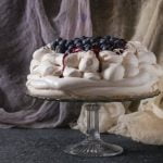 How to Decorate a Cake With Cream Cheese Frosting Step-by-step tutorial for perfect creamy decorations