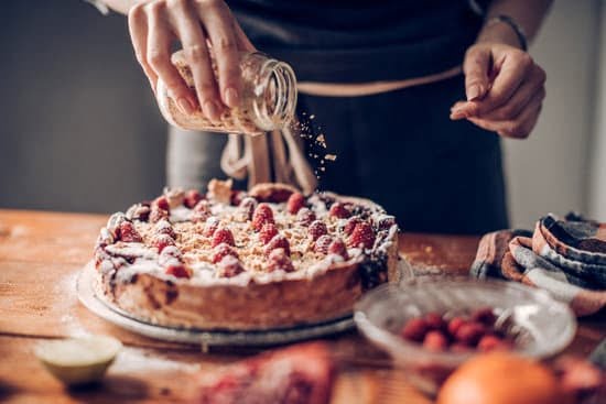 Step-by-step guide for creating a magical Disney dessert