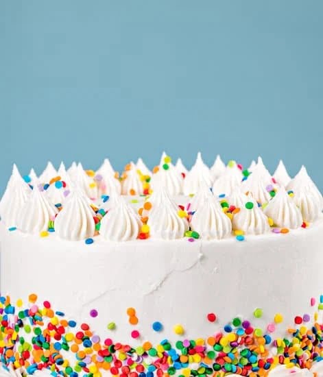 How to Make a Flower Cake Decoration 3 Step-by-step guide for making a flower cake decoration – easy and impressive