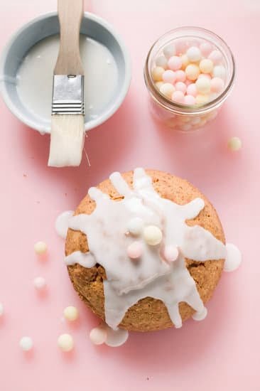 How to Improve Cake Decorating Skills 1 Step-by-Step Techniques for Beginners and Advanced Bakers