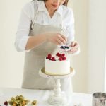 How to Decorate Funfetti Cake with Colorful Sprinkles and Whipped Cream Frosting