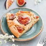 How to Decorate the Side of a Cake With Sprinkles Step-by-Step Tutorial