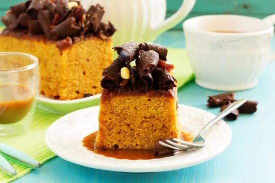 Step-by-Step Guide with Icing and Fresh Fruit Decorations